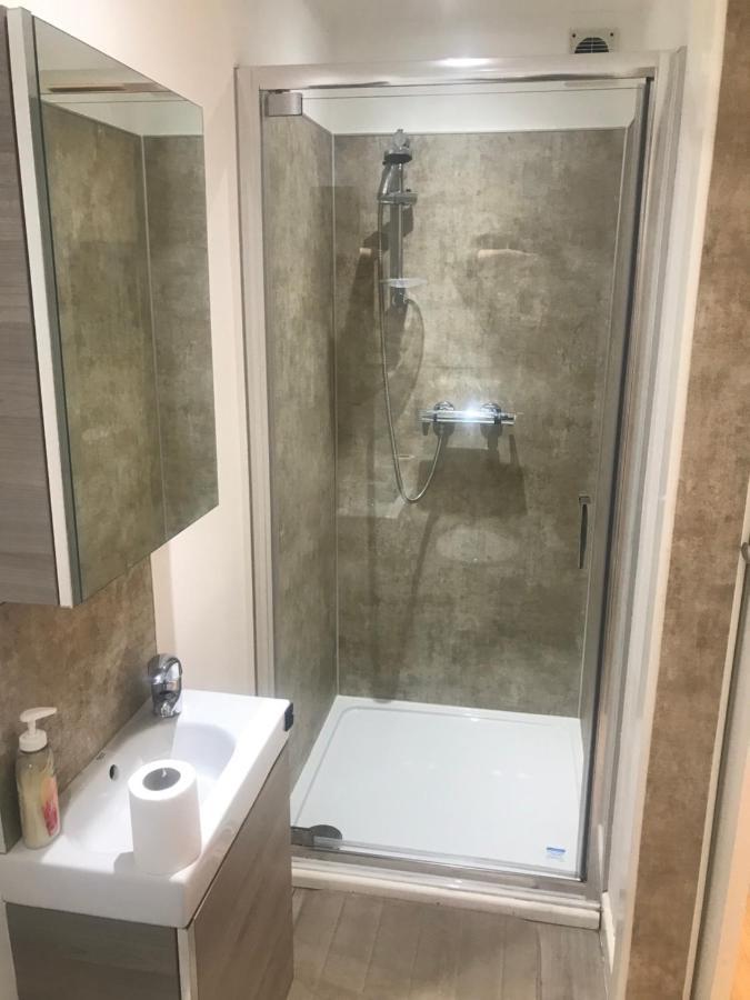 Christina'S View Apartment Форт Уилям Екстериор снимка